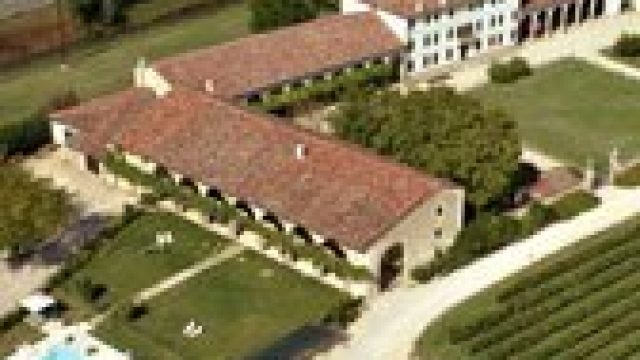 Palazzo Rosso Farm Apartments – Lumignano