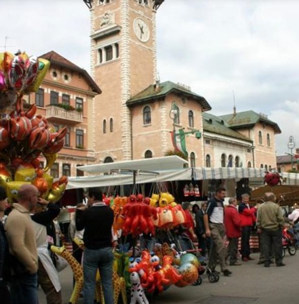 Fiera dei Santi in Asiago &#8211; All Saints’ Day Festival &#038; Market