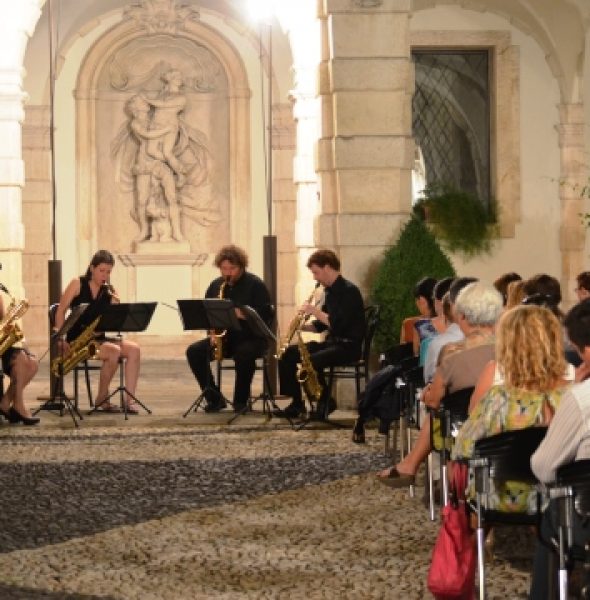 Lyric Concerts at the Olympic Theater Courtyard